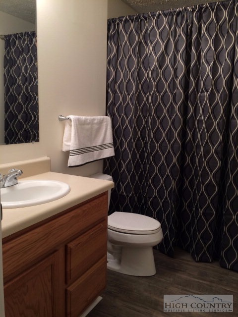 555 Jefferson Road Boone, NC 28607 - Photo 4 of 10 Gallery Image 4