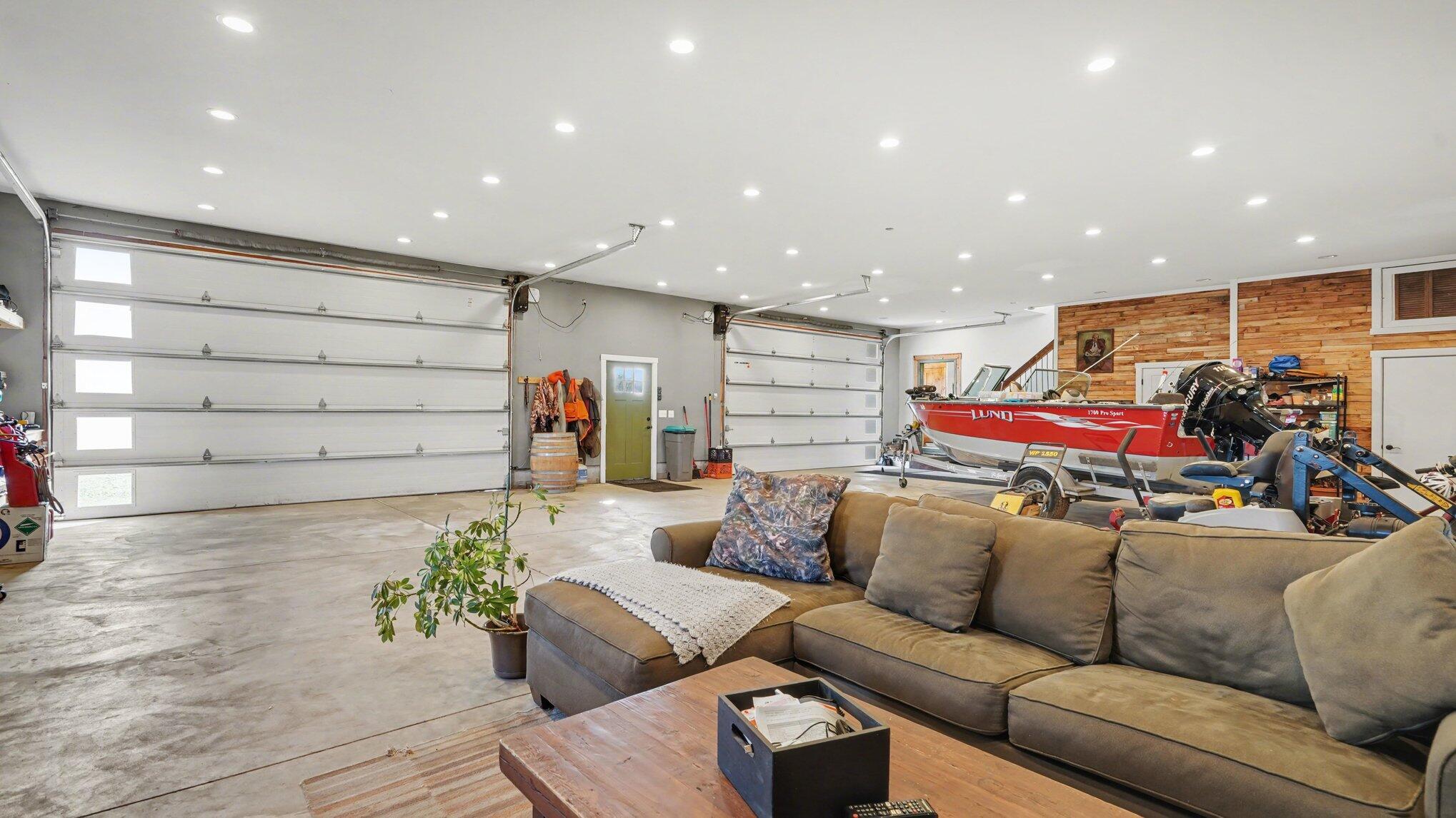 14720 Riethmiller Road Grass Lake, MI 49240 - Photo 39 of 82 030_file_4134