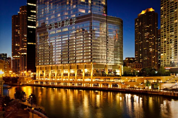 $350,000 | 401 North Wabash Avenue, Unit 2310, Chicago, IL 60611