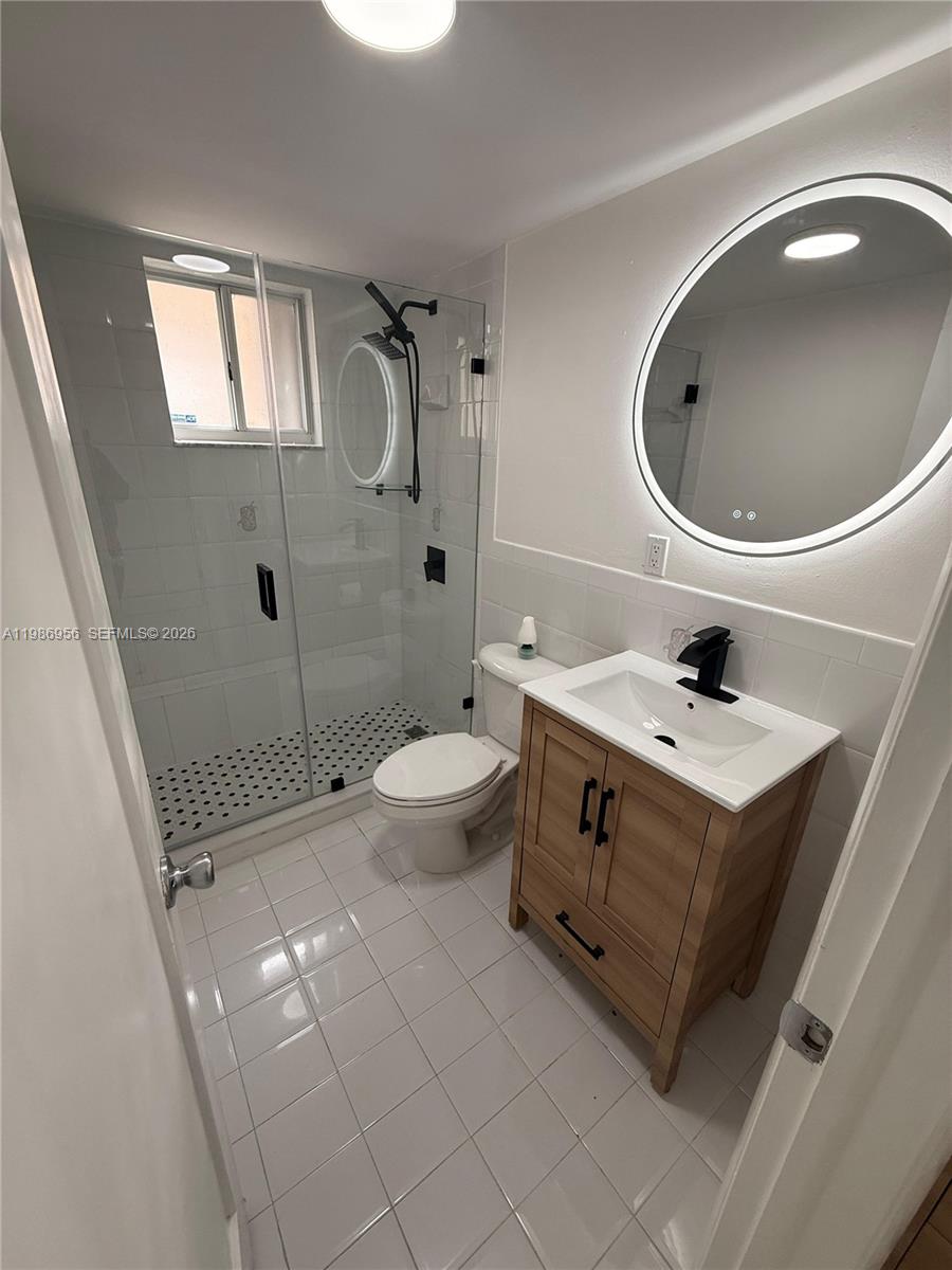 3262 West 70th Street, Unit 101 Hialeah, FL 33018 - Photo 14 of 17