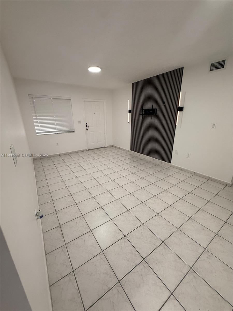 3262 West 70th Street, Unit 101 Hialeah, FL 33018 - Photo 3 of 17