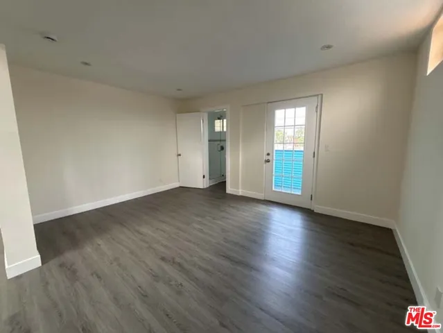 $5,995 | 915 Broadway Street, Unit 3, Venice, CA 90291