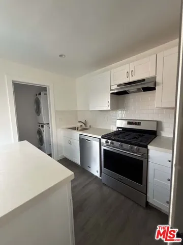$5,995 | 915 Broadway Street, Unit 3, Venice, CA 90291