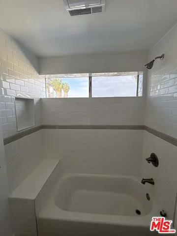 $5,995 | 915 Broadway Street, Unit 3, Venice, CA 90291