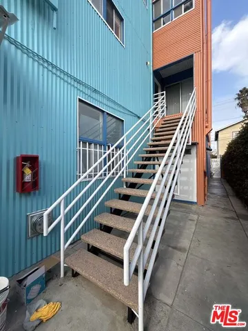 $5,995 | 915 Broadway Street, Unit 3, Venice, CA 90291