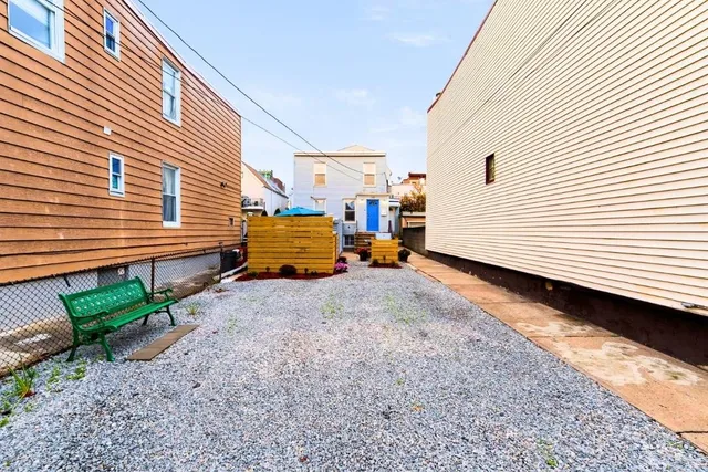 $524,900 | 520 27th Street, Union City, NJ 07087