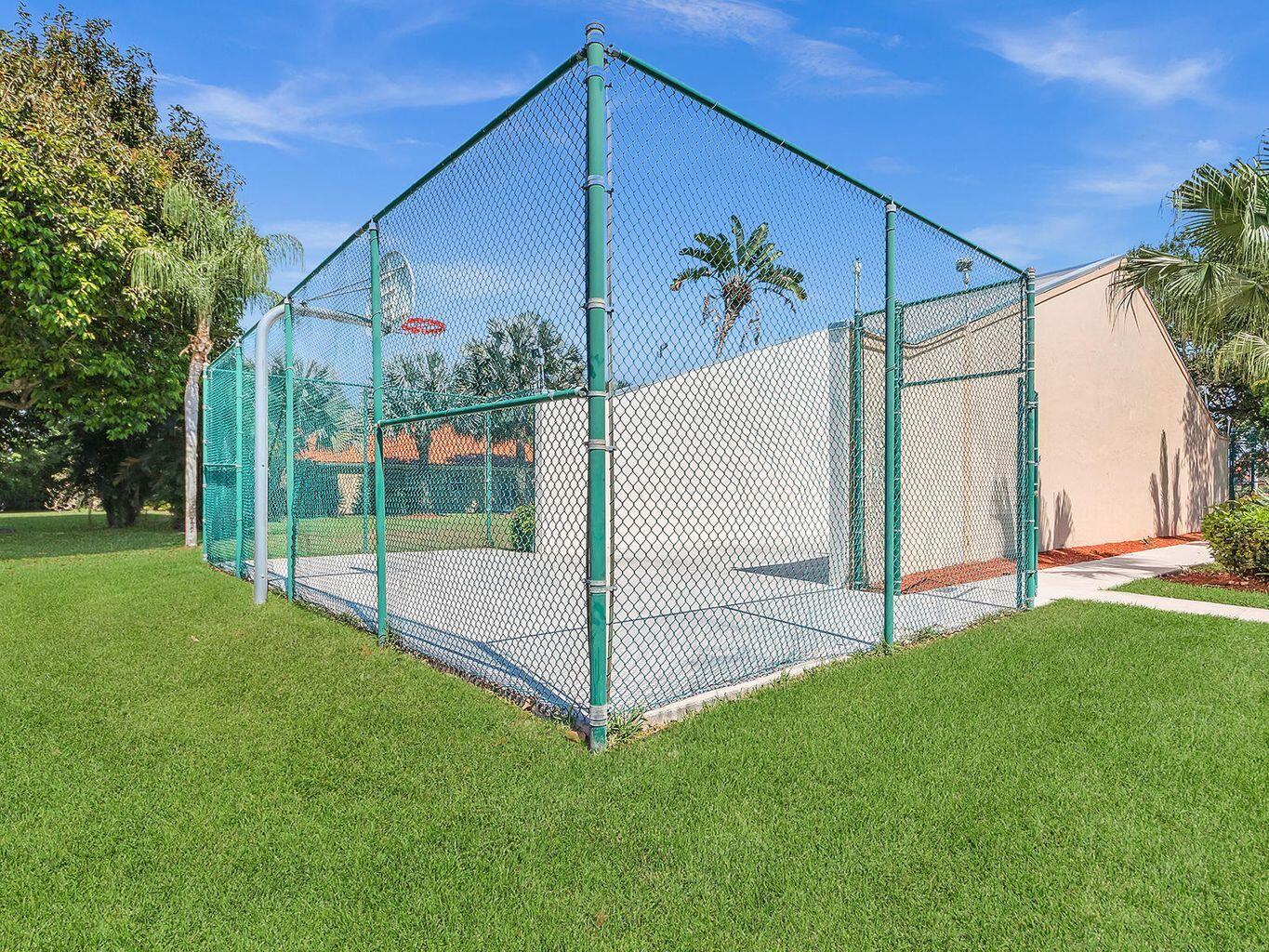 19975 Dean Drive Boca Raton, FL 33434 - Photo 40 of 44 basketball