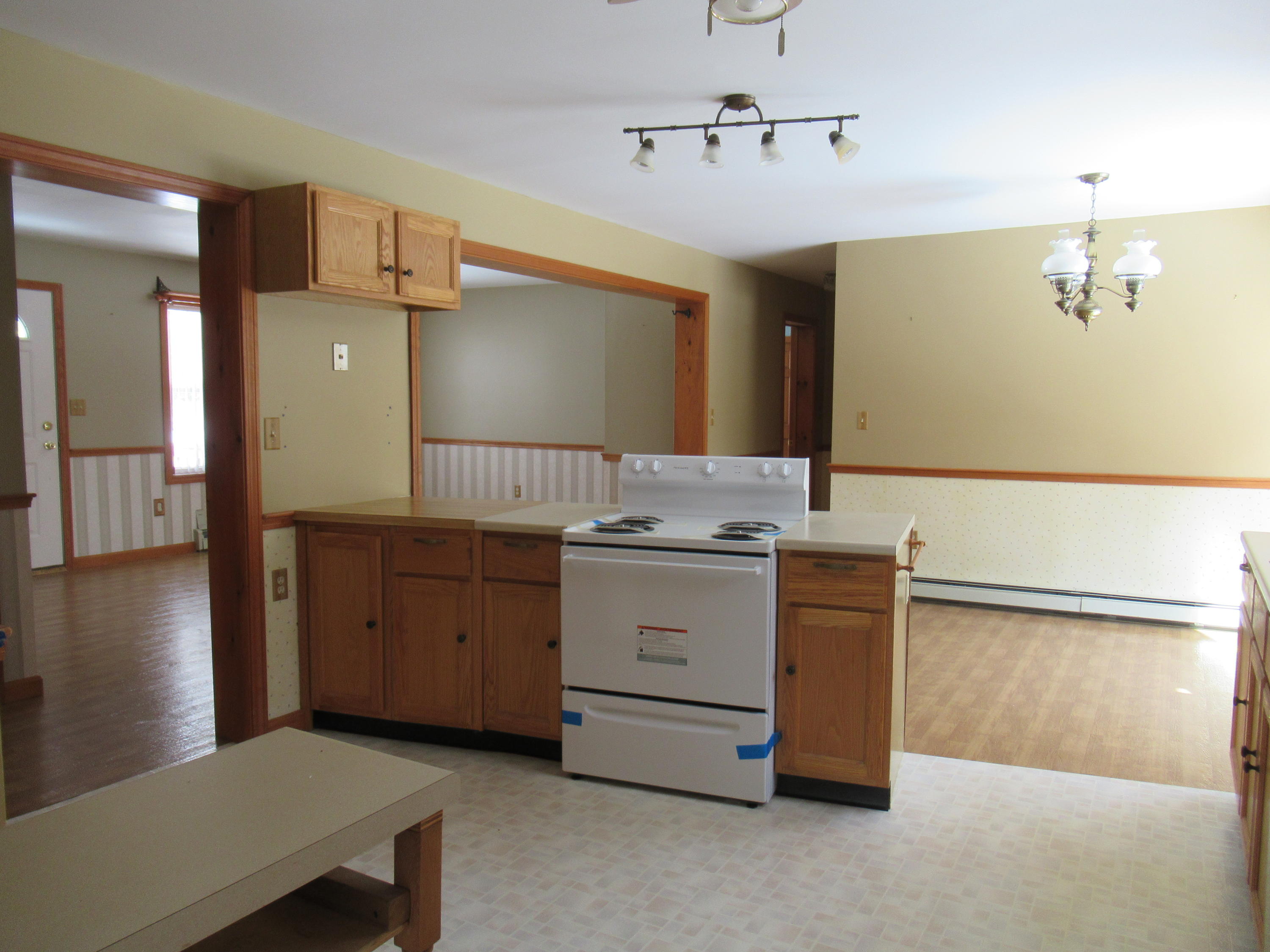 752 Bunker Hill Road Jefferson, ME 04348 - Photo 9 of 31 IMG_6583