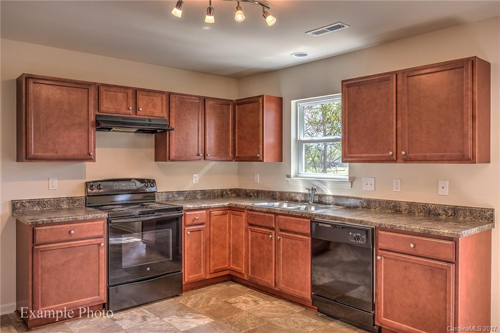 2143 Gunnars Ridge Road, Unit 21 Lancaster, SC 29720 - Photo 4 of 24