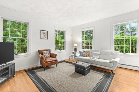 $2,299,000 | 276 High Street, Winchester, MA 01890