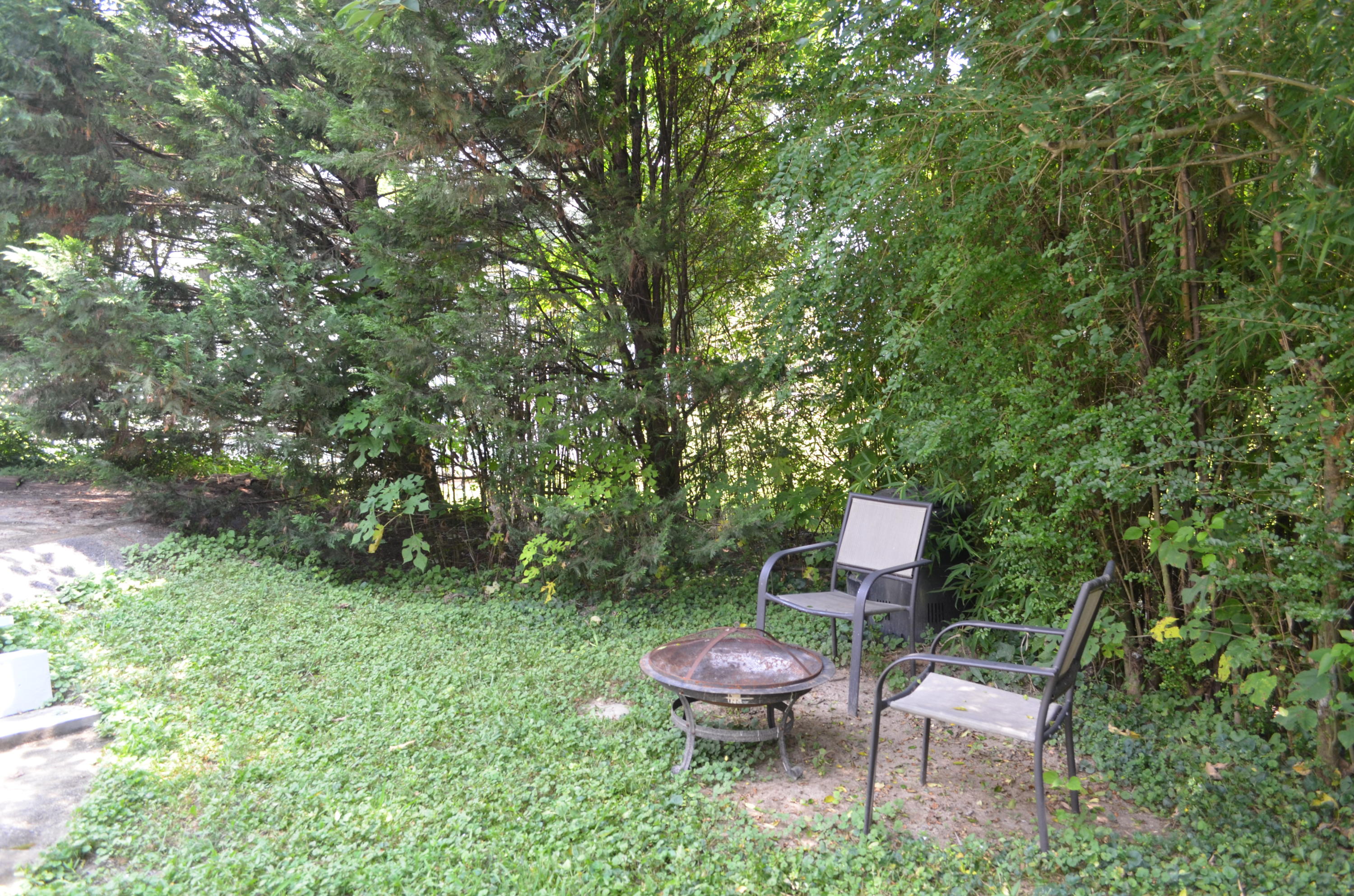 677 Hen Valley Road Oliver Springs, TN 37840 - Photo 13 of 16 677henvalleyfirepit