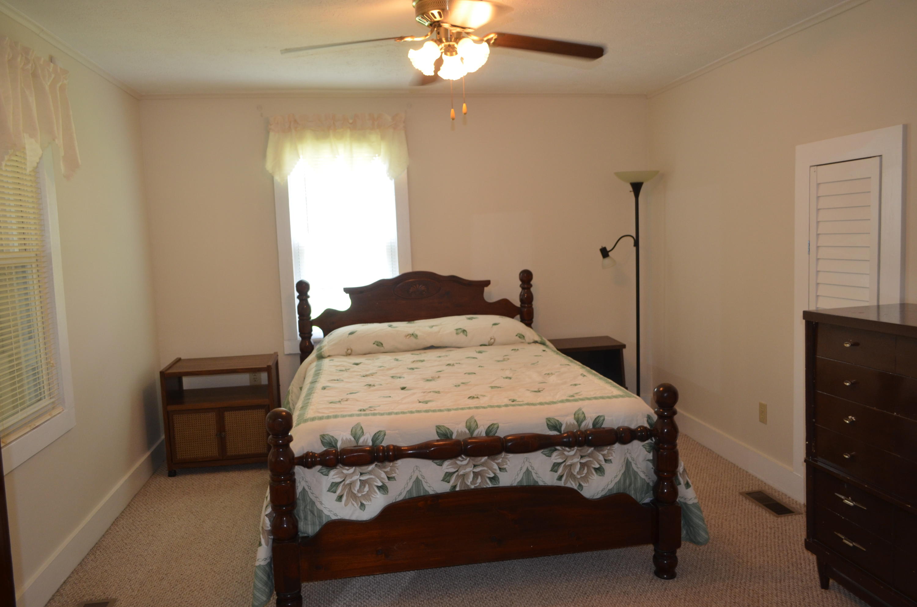 677 Hen Valley Road Oliver Springs, TN 37840 - Photo 7 of 16 677henvalleyBR