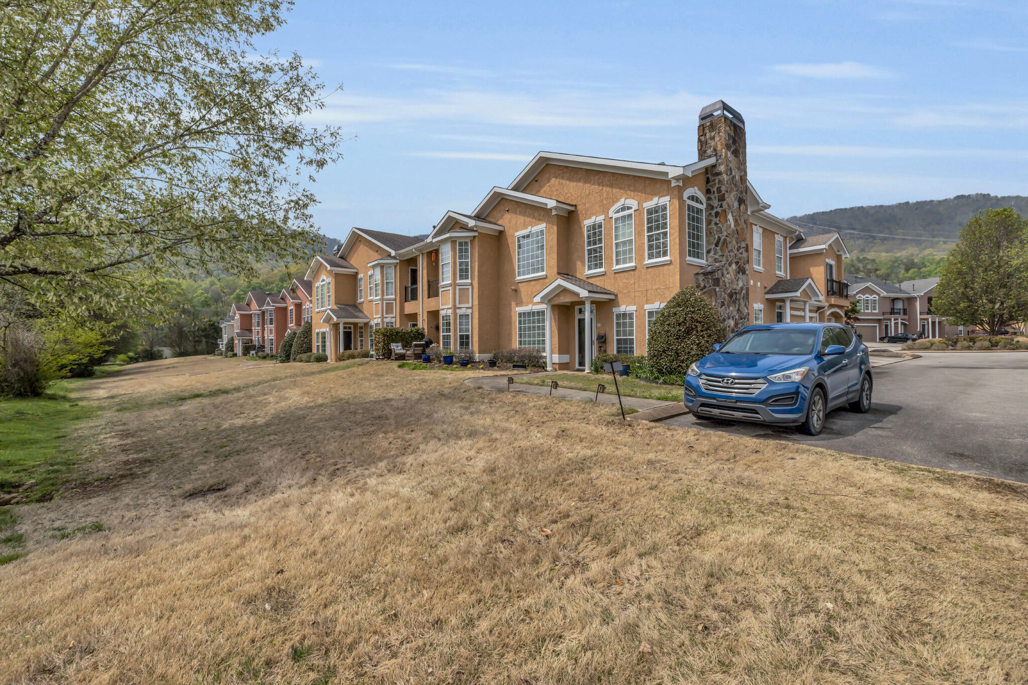 903 Renaissance Court Chattanooga, TN 37419 - Photo 4 of 28 4T1A3776
