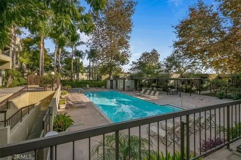 $549,000 | 898 Temple Terrace, Unit 125, Los Angeles, CA 90042