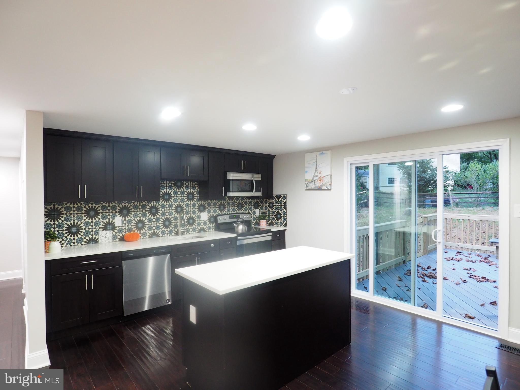 6358 Rising Moon Columbia, MD 21045 - Photo 11 of 45 Kitchen