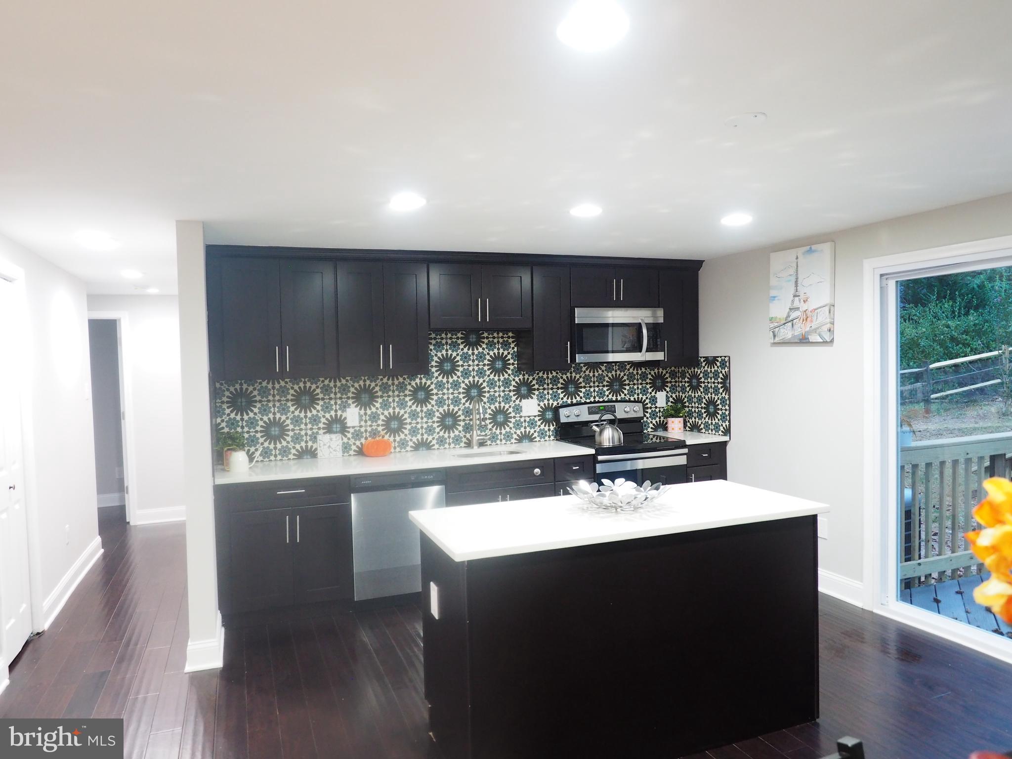 6358 Rising Moon Columbia, MD 21045 - Photo 13 of 45 Kitchen