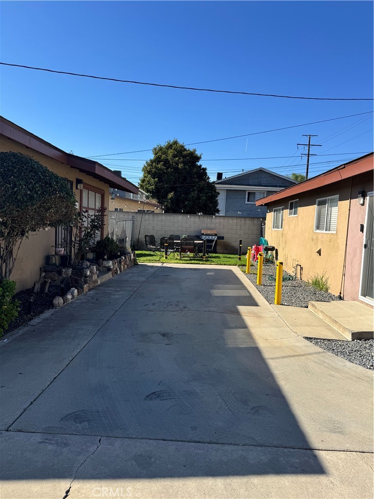 7240 Richfield Street Paramount, CA 90723 - Photo 13 of 30