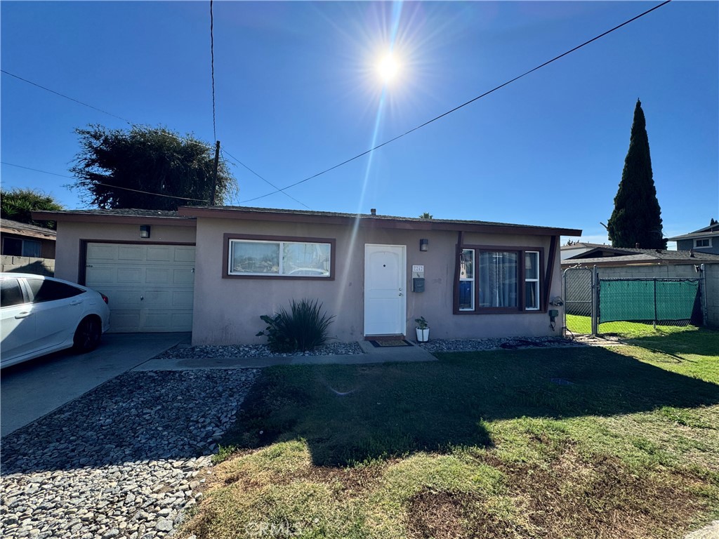 7240 Richfield Street Paramount, CA 90723 - Photo 14 of 30
