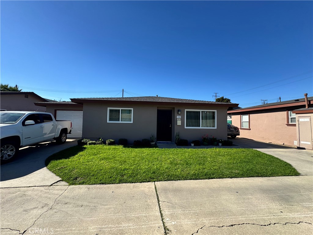 7240 Richfield Street Paramount, CA 90723 - Photo 9 of 30