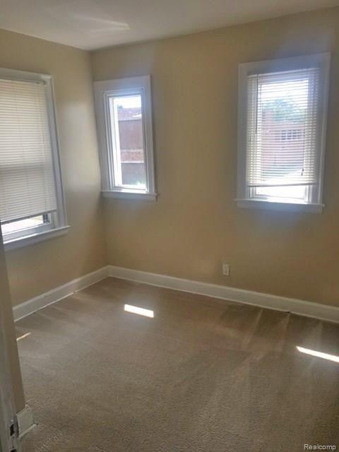 8552 Robson Street Detroit, MI 48228 - Photo 6 of 9