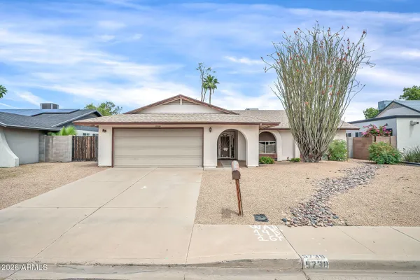 $350,000 | 5738 West Greenbriar Drive, Glendale, AZ 85308