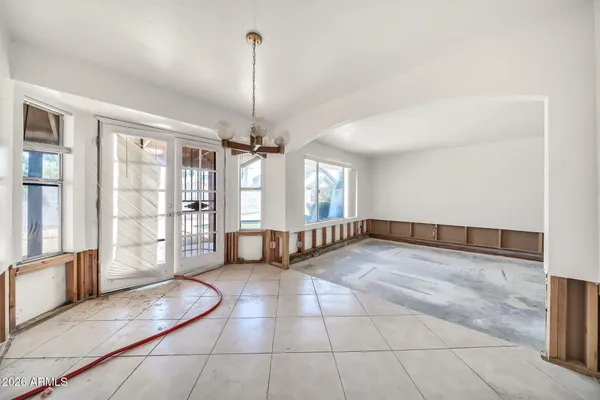 $350,000 | 5738 West Greenbriar Drive, Glendale, AZ 85308
