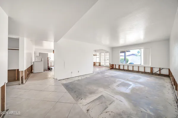 $350,000 | 5738 West Greenbriar Drive, Glendale, AZ 85308