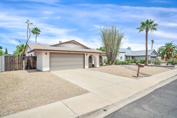 $350,000 | 5738 West Greenbriar Drive, Glendale, AZ 85308