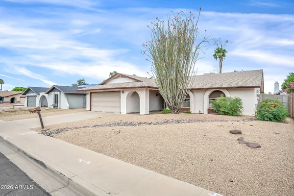 $350,000 | 5738 West Greenbriar Drive, Glendale, AZ 85308