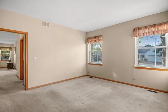 $299,900 | 20965 West Snowberry Lane, Plainfield, IL 60544