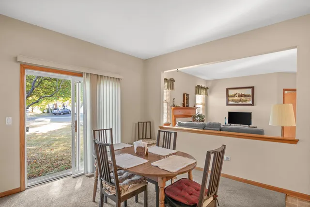 $299,900 | 20965 West Snowberry Lane, Plainfield, IL 60544