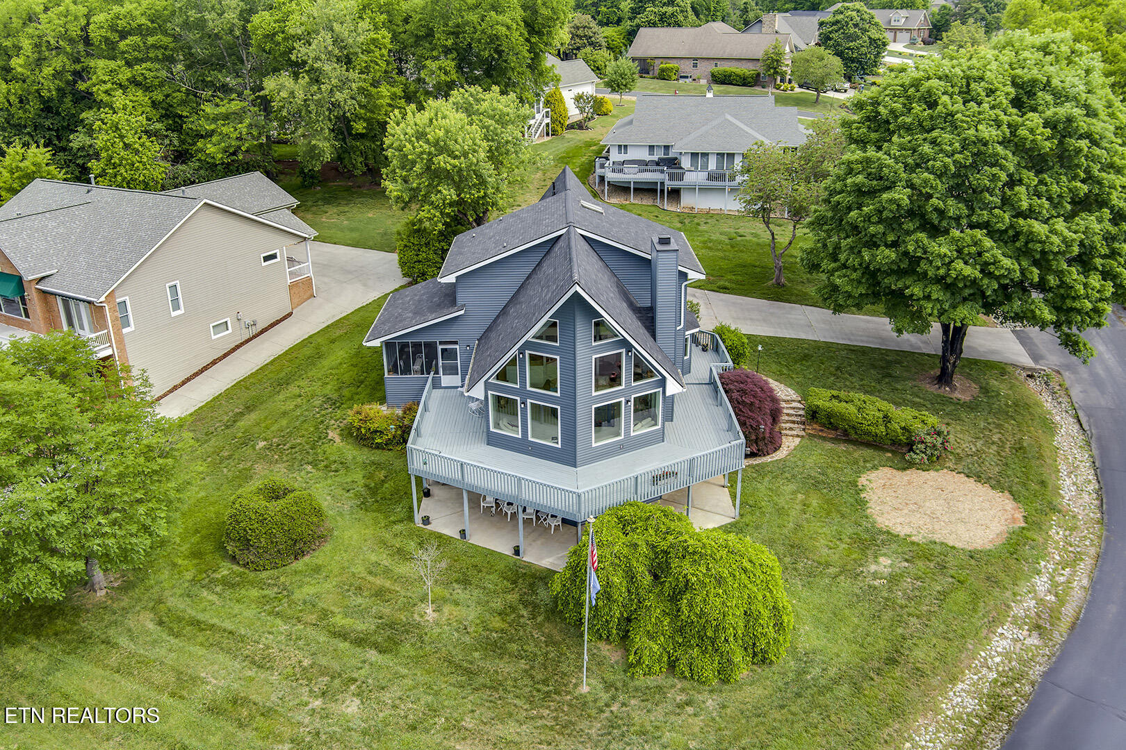 242 Chatuga Way Loudon, TN 37774 - Photo 56 of 60 56_242 Chatuga Way_FrontElevated