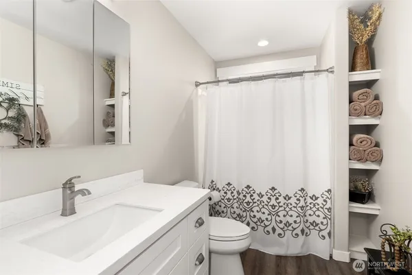 $815,000 | 868 Coal Creek Road, Chehalis, WA 98532