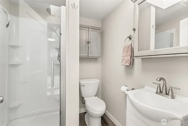 $815,000 | 868 Coal Creek Road, Chehalis, WA 98532