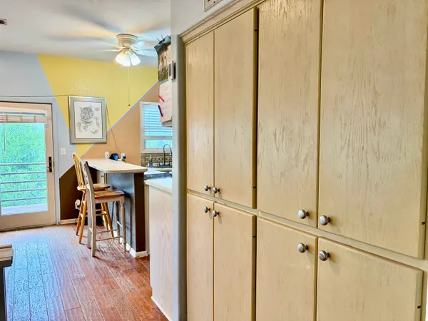 $2,700 | 512 Side Saddle, Horseshoe Bay, TX 78657