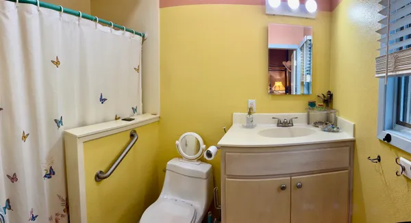 $2,700 | 512 Side Saddle, Horseshoe Bay, TX 78657