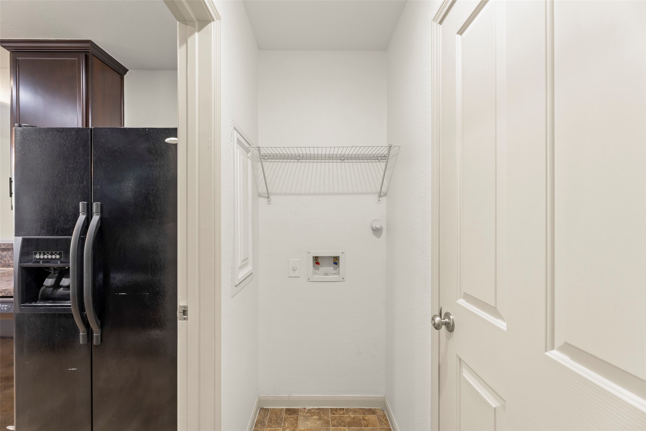 3406 Inverness Path Lane Houston, TX 77053 - Photo 13 of 34 a bathroom with a shower