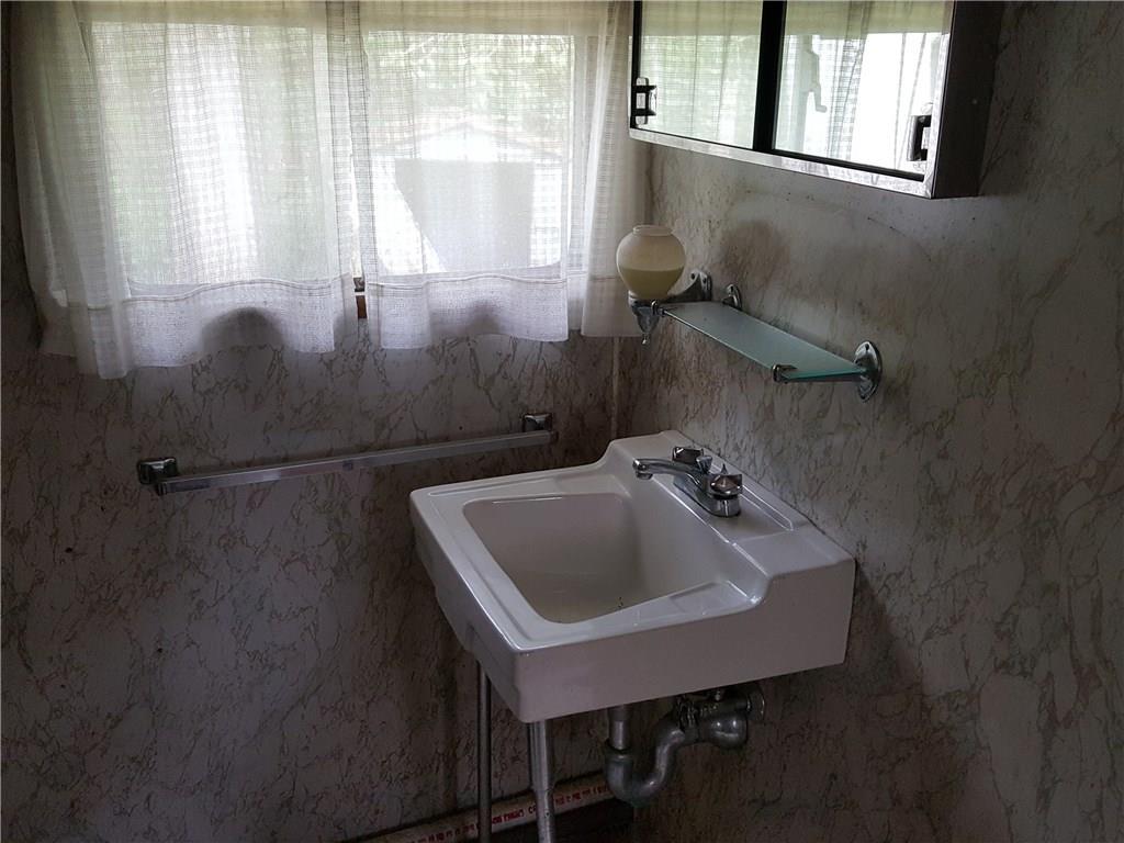 400 Cushing Road Friendship, ME 04547 - Photo 25 of 29 Bathroom