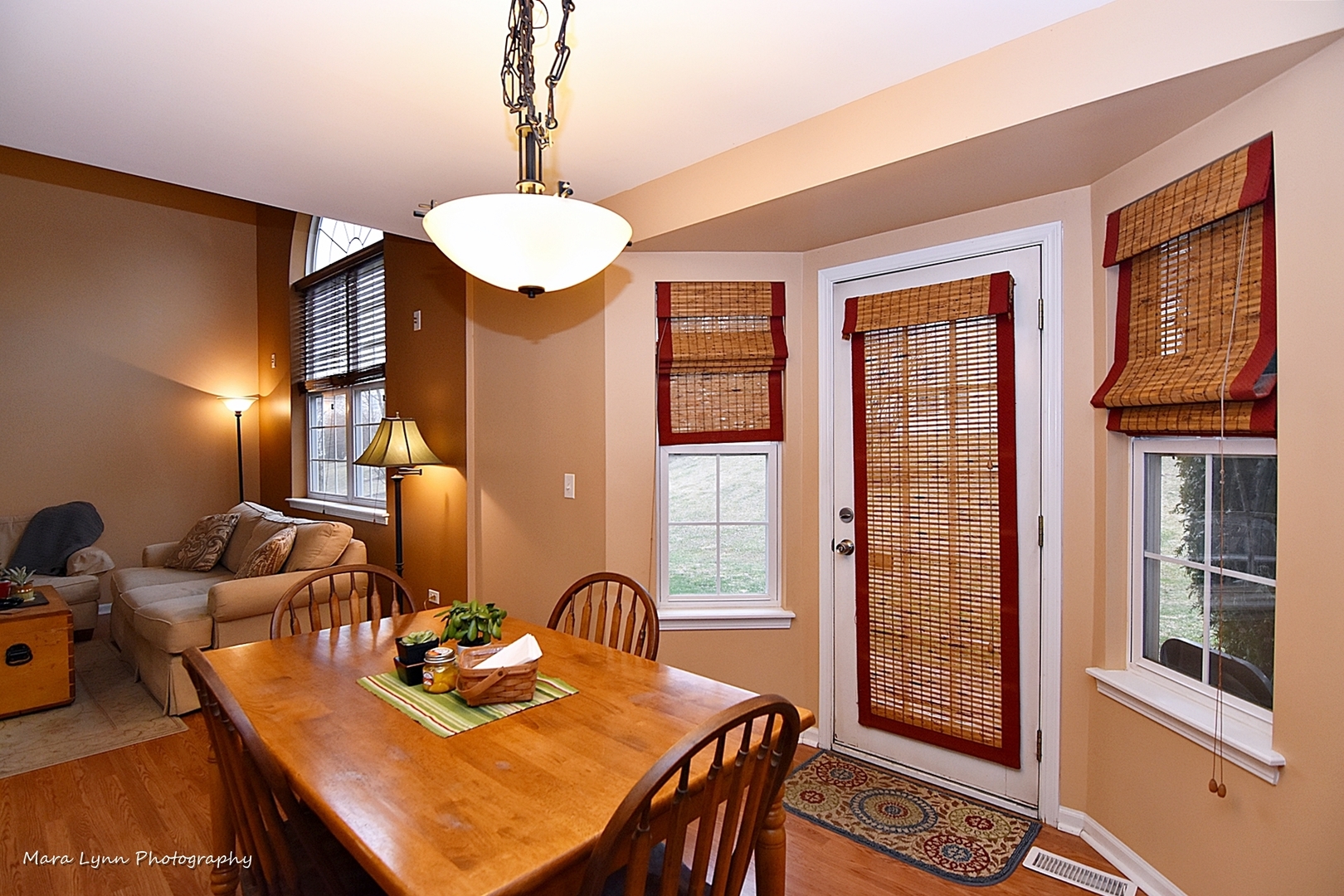 47 Rolling Oaks Road, Unit B Sugar Grove, IL 60554 - Photo 8 of 22 a view of a dining room with furniture