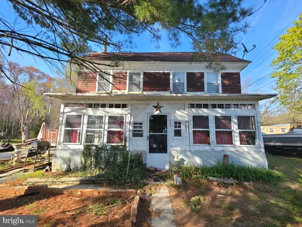 $128,900 | 305 Main Street, Newport, NJ 08345