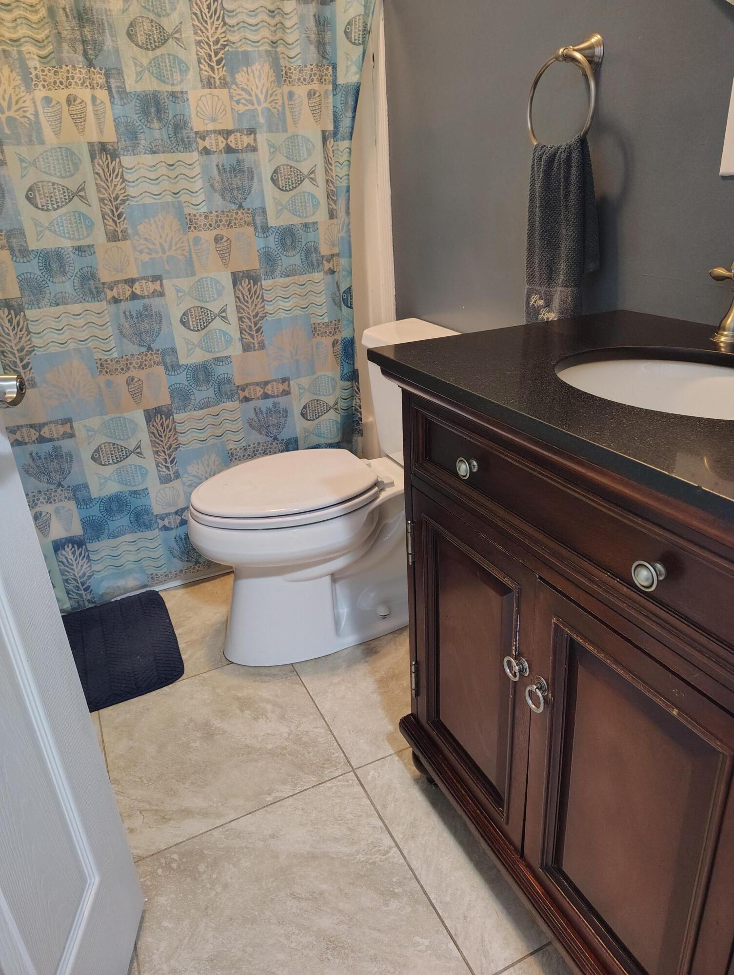 503 Paradise Road Mayfield, KY 42066 - Photo 22 of 27 2nd full bath