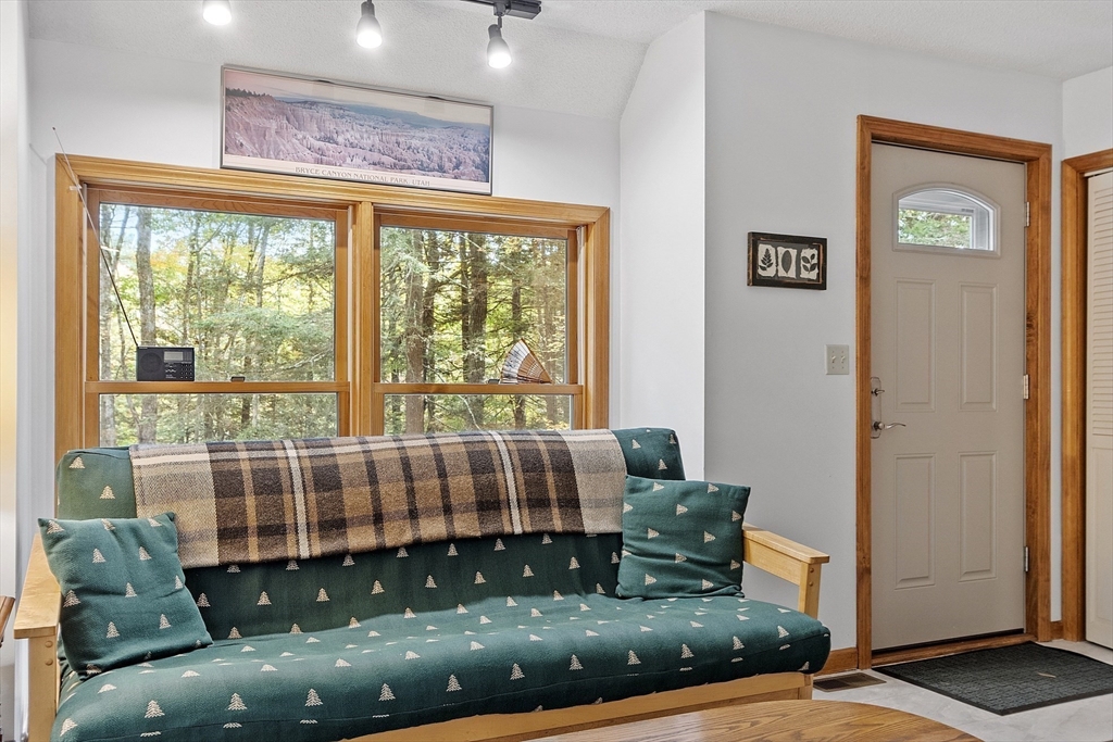 52 Lakeview Road Shutesbury, MA 01072 - Photo 3 of 34 Gallery Image 3