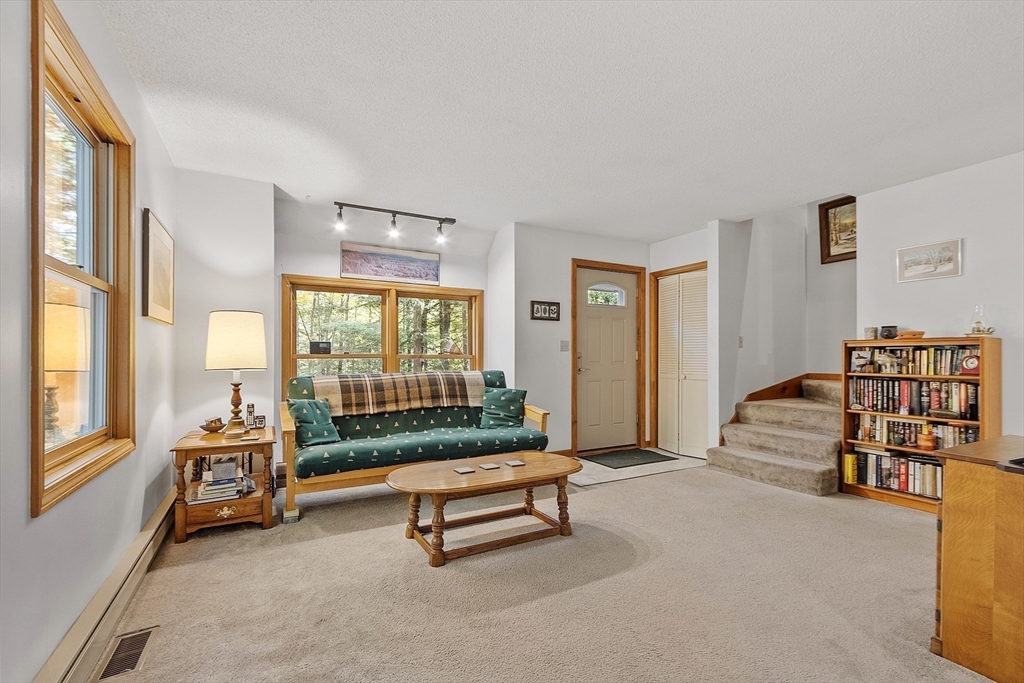 52 Lakeview Road Shutesbury, MA 01072 - Photo 5 of 34 Gallery Image 5