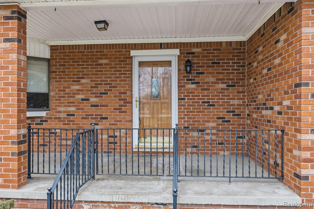 21650 Telegraph Road Flat Rock, MI 48134 - Photo 42 of 70