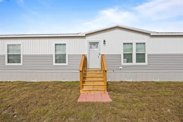 $295,000 | 15037 Northwest 284th Street, Unit P, Okeechobee, FL 34972