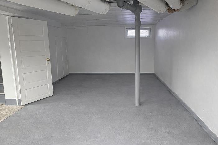 24319 Florence Street Detroit, MI 48219 - Photo 23 of 57