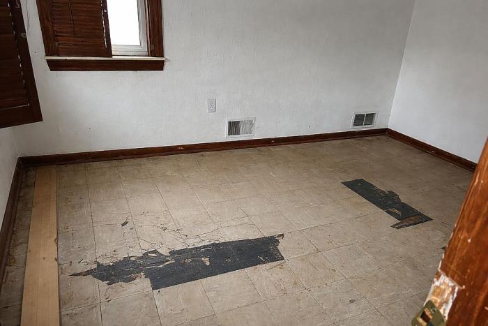 24319 Florence Street Detroit, MI 48219 - Photo 39 of 57