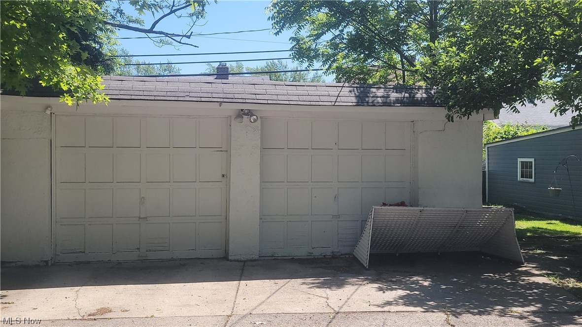 1267 Winston Road Cleveland, OH 44121 - Photo 12 of 15