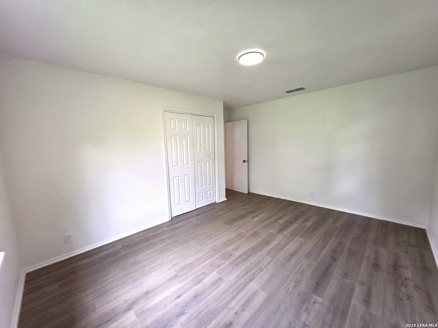 1060 Gardner Road Austin, TX 78721 - Photo 14 of 21