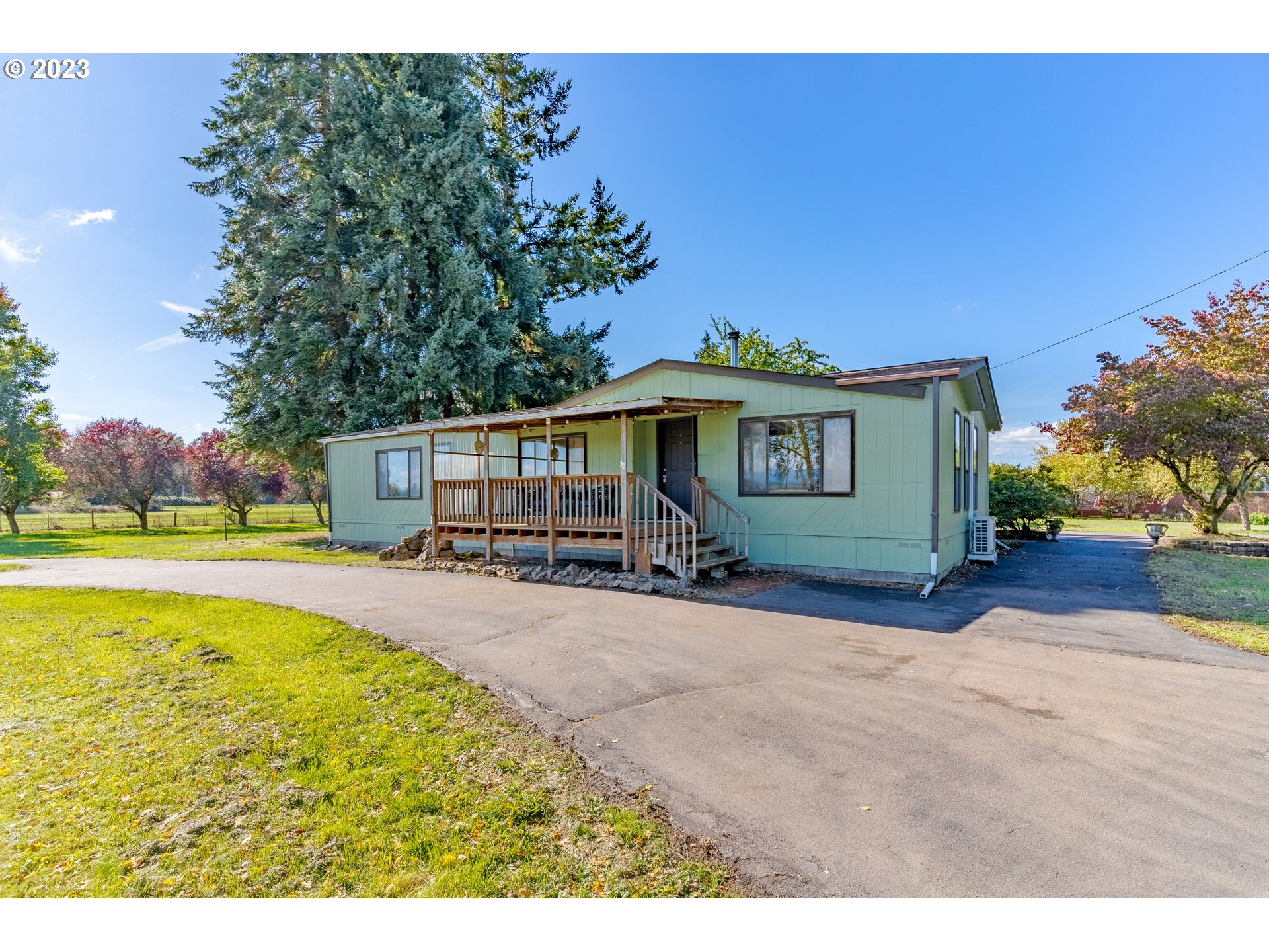 36098 Cold Springs Road Lebanon, OR 97355 - Photo 1 of 42 Gallery Image 1